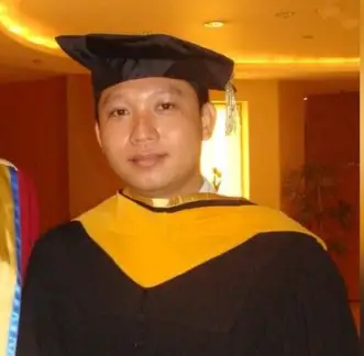 Prof. Dr. Kveng Hong Kao - lecturer at Open Institute.
